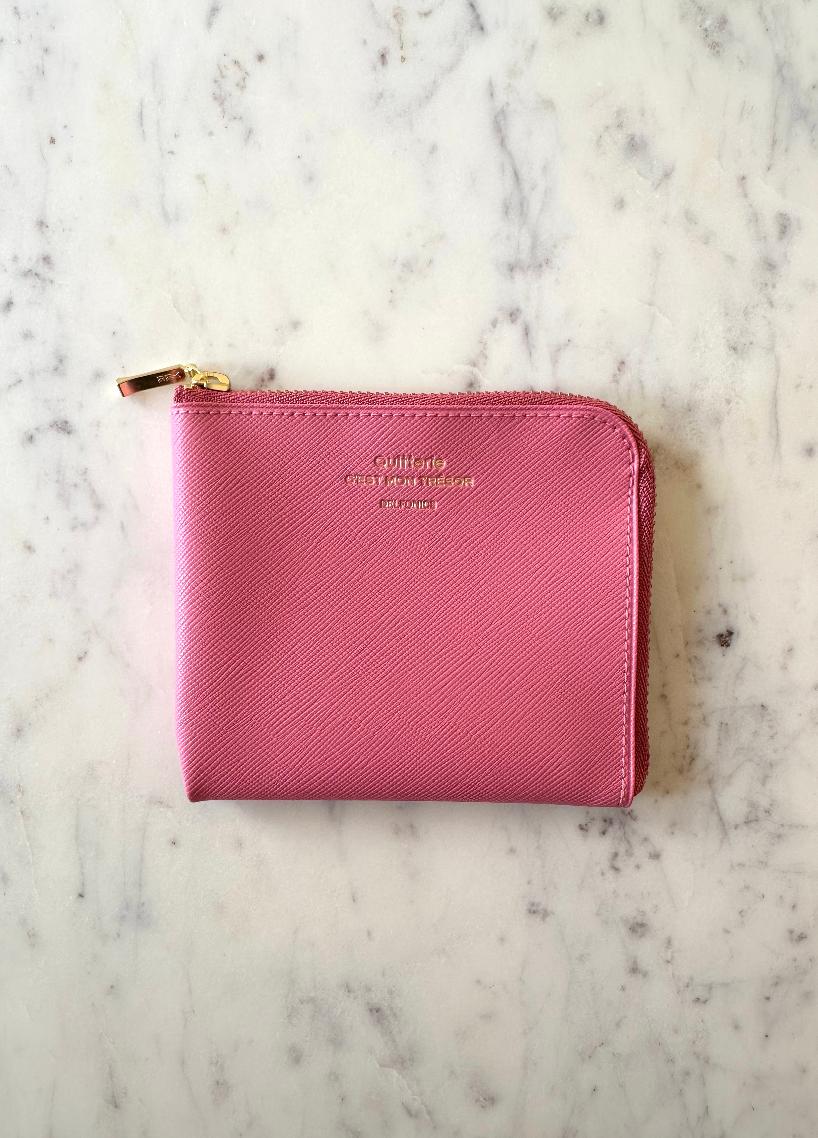 Delfonics Quitterie PVC Japanese Half Zip Wallet – Pink