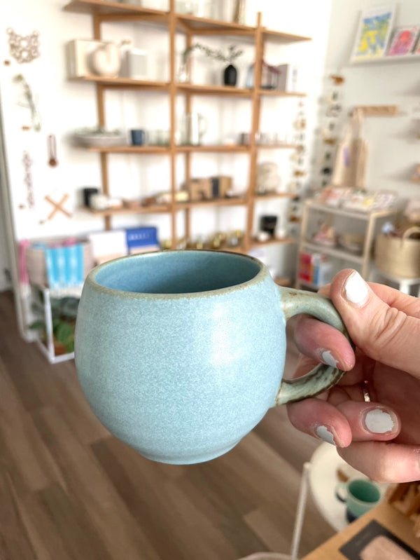 Maru Mug Rounded Japanese Porcelain - Soda Blue