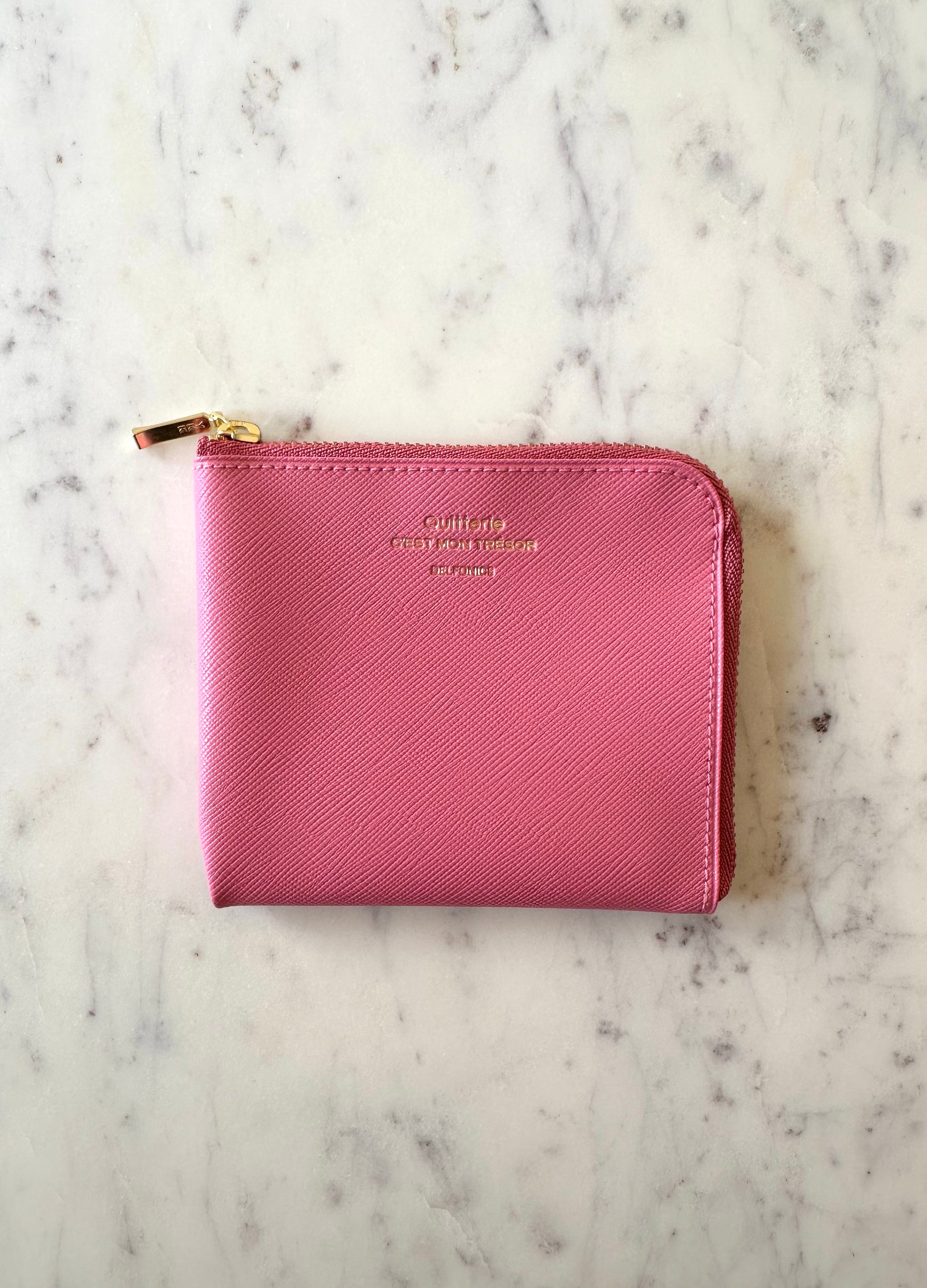 Delfonics Quitterie PVC Half Zip Wallet – Pink