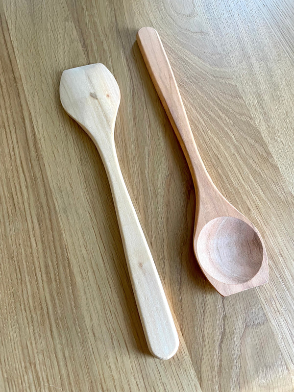 Earth & Nest Cherry Wood Scraper Spoon
