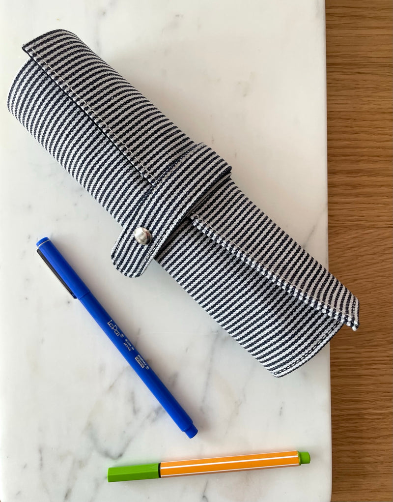Delfonics Canvas Roll Pen Case – Railroad Stripe