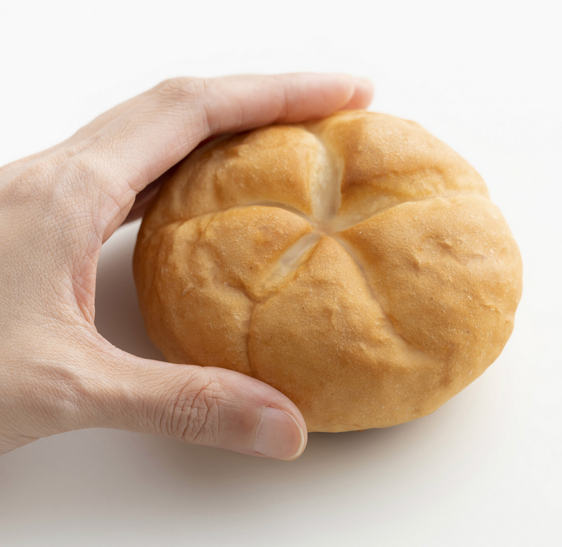 Pampshade Bread Lamp - Kaiser Roll