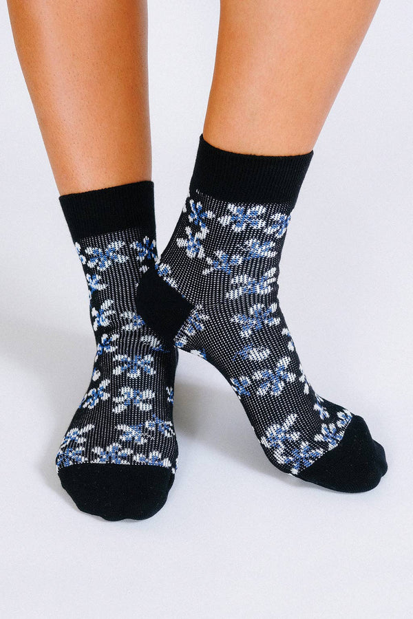 Blossom Flower Ankle Socks – Black