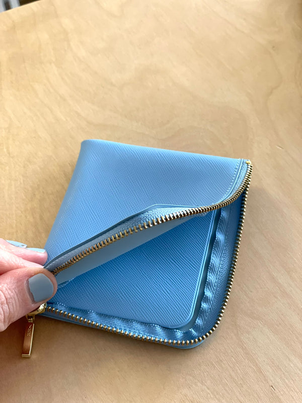 Delfonics Quitterie Half Zip Wallet – Light Blue
