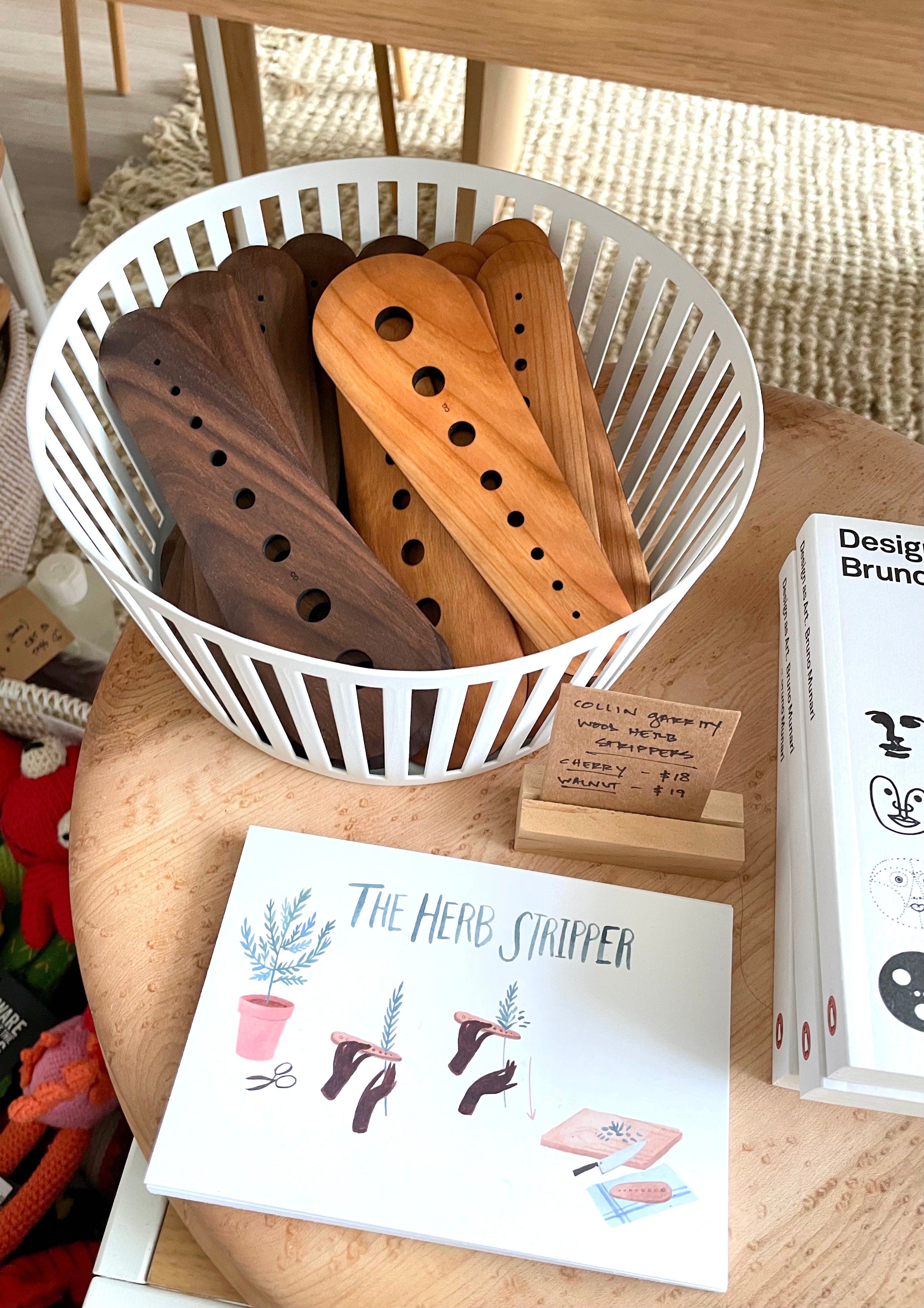 Walnut Wood Herb Stripper