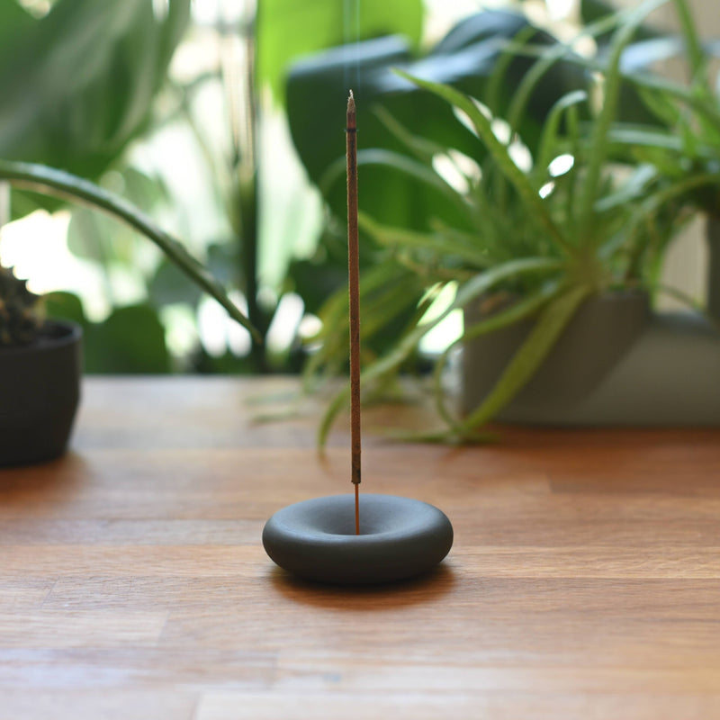 Eve Stoneware Incense Holder - black