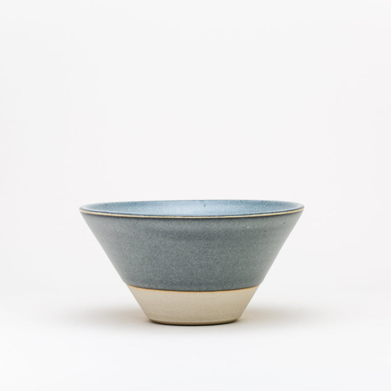 Stoneware V Bowl – Ash